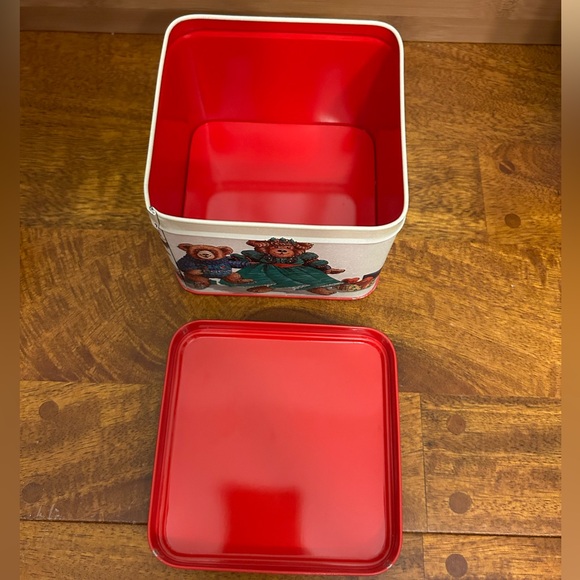 Potpourri Designs Vintage Christmas Bears Metal Tin - Picture 6 of 7